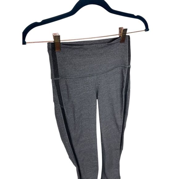 Lululemon Hit It Crop 21" - Picture 6 of 8